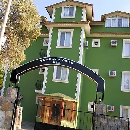 The Valley Otel 3*