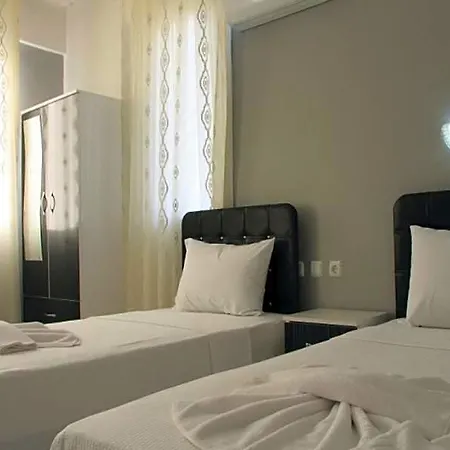 The Valley Otel Cedit