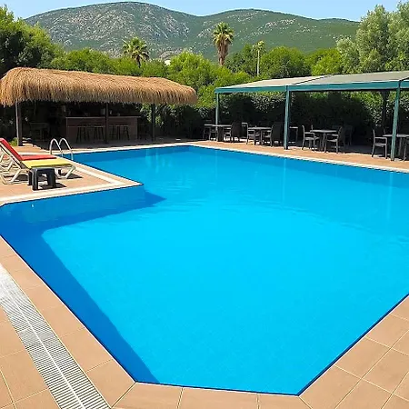 The Valley 3*